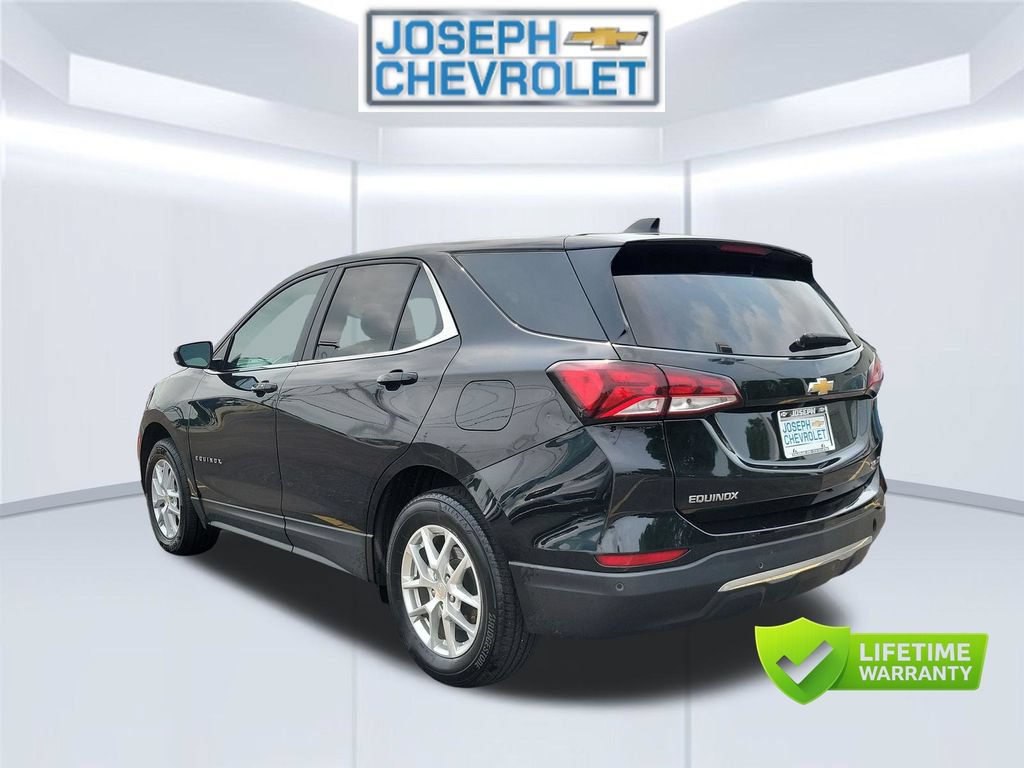 Used 2024 Chevrolet Equinox LT AWD/4WD image 4