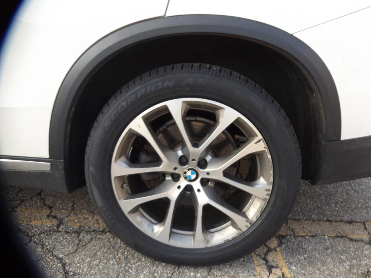 Used 2020 BMW X5 xDrive40i w/ Convenience Package image 22