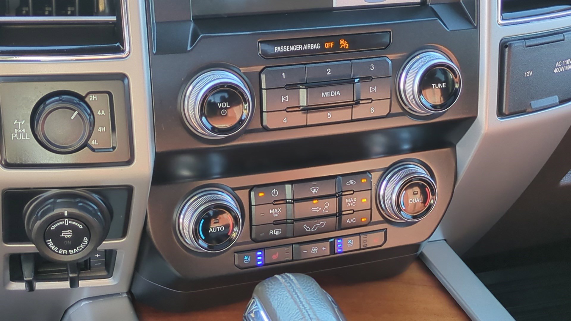 Used 2019 Ford F150 King Ranch w/ Equipment Group 601A Luxury image 26