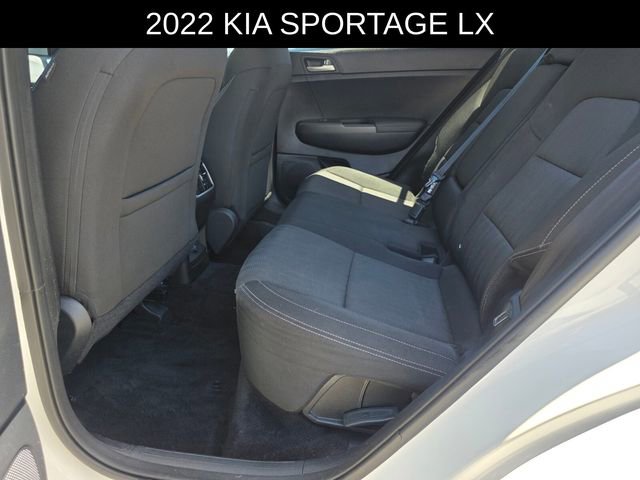 Used 2022 Kia Sportage LX image 18