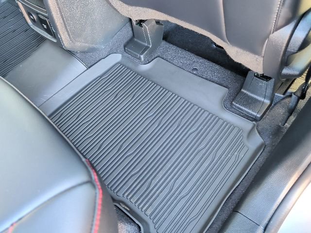 Certified 2024 Ford Edge ST-Line image 29