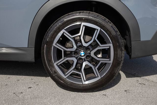 Certified 2025 BMW X2 xDrive28i image 6