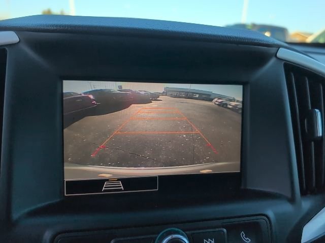 Used 2023 GMC Terrain SLE w/ LPO, Floor Liner Package FWD image 26