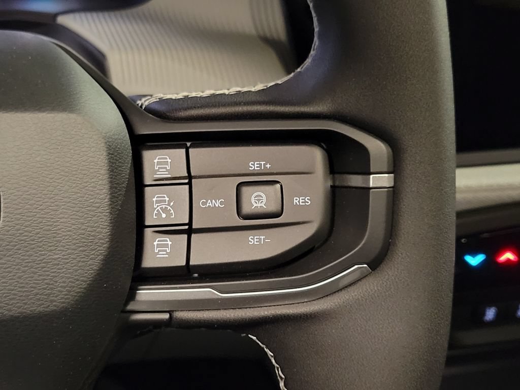New 2026 Jeep Cherokee Laredo AWD/4WD image 6