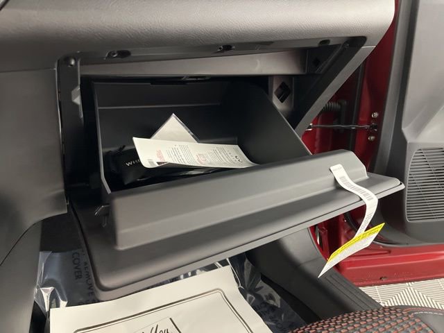 New 2026 Nissan Kicks SR w/ SR Premium Package image 36