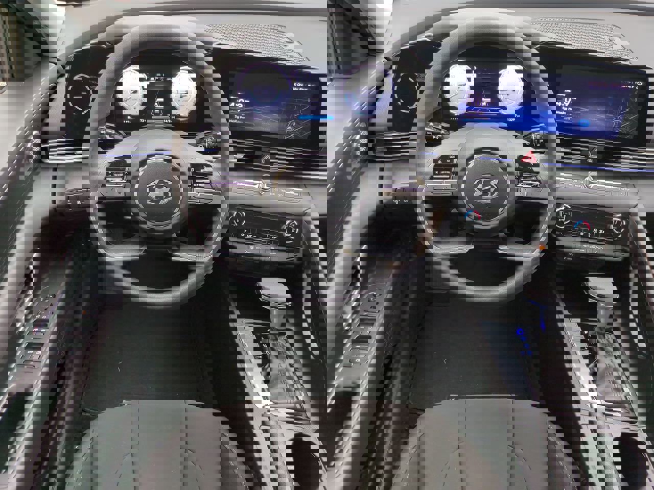 Certified 2024 Hyundai Elantra SEL image 14