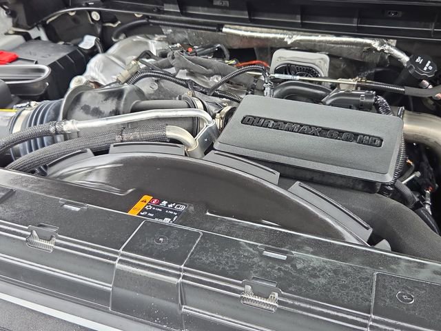 Used 2025 Chevrolet Silverado 2500 LT w/ Convenience Package image 10