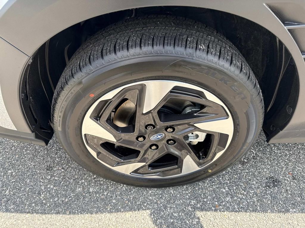 New 2025 Subaru Crosstrek 2.5i Limited w/ Popular Package #3A image 10