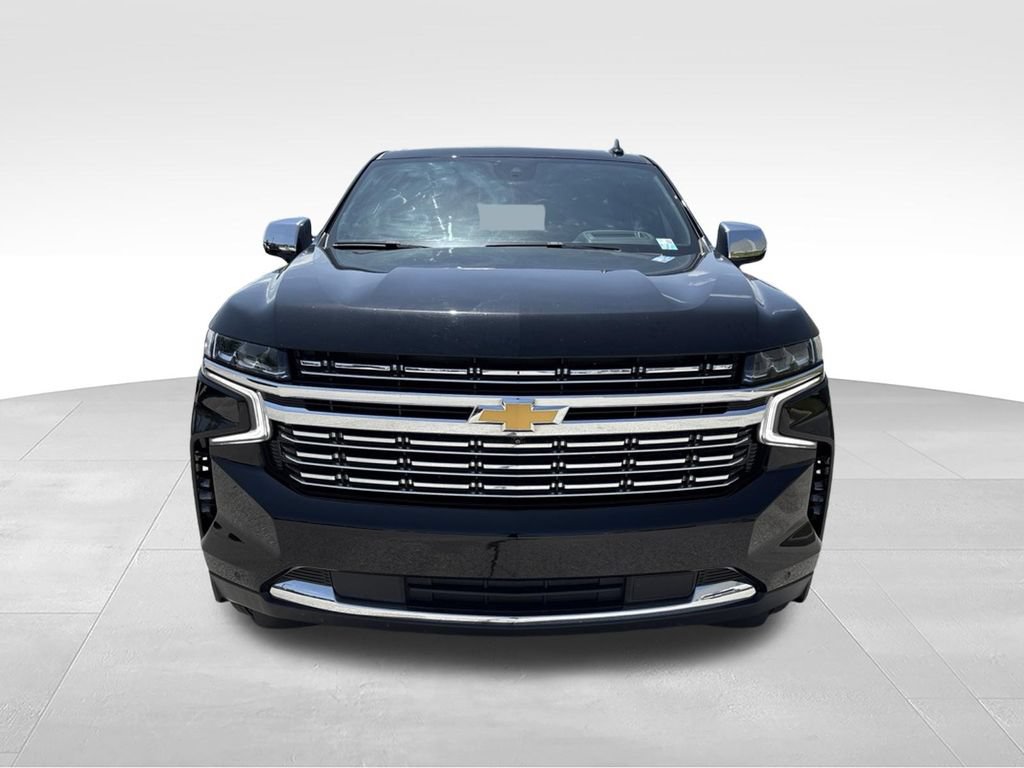 Used 2023 Chevrolet Tahoe Premier w/ Premium Package 2 AWD/4WD image 2
