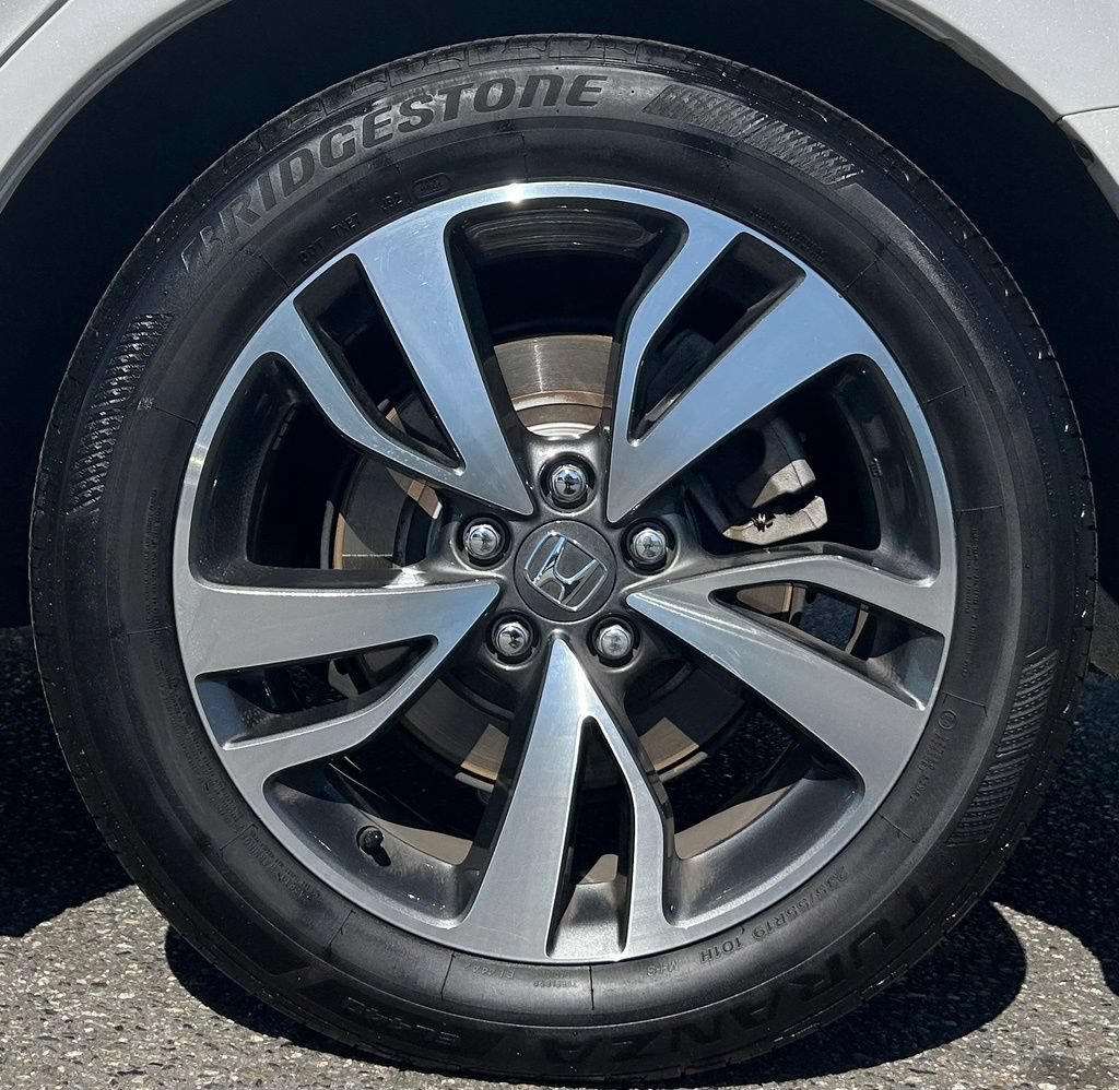 Used 2023 Honda Odyssey Touring image 30
