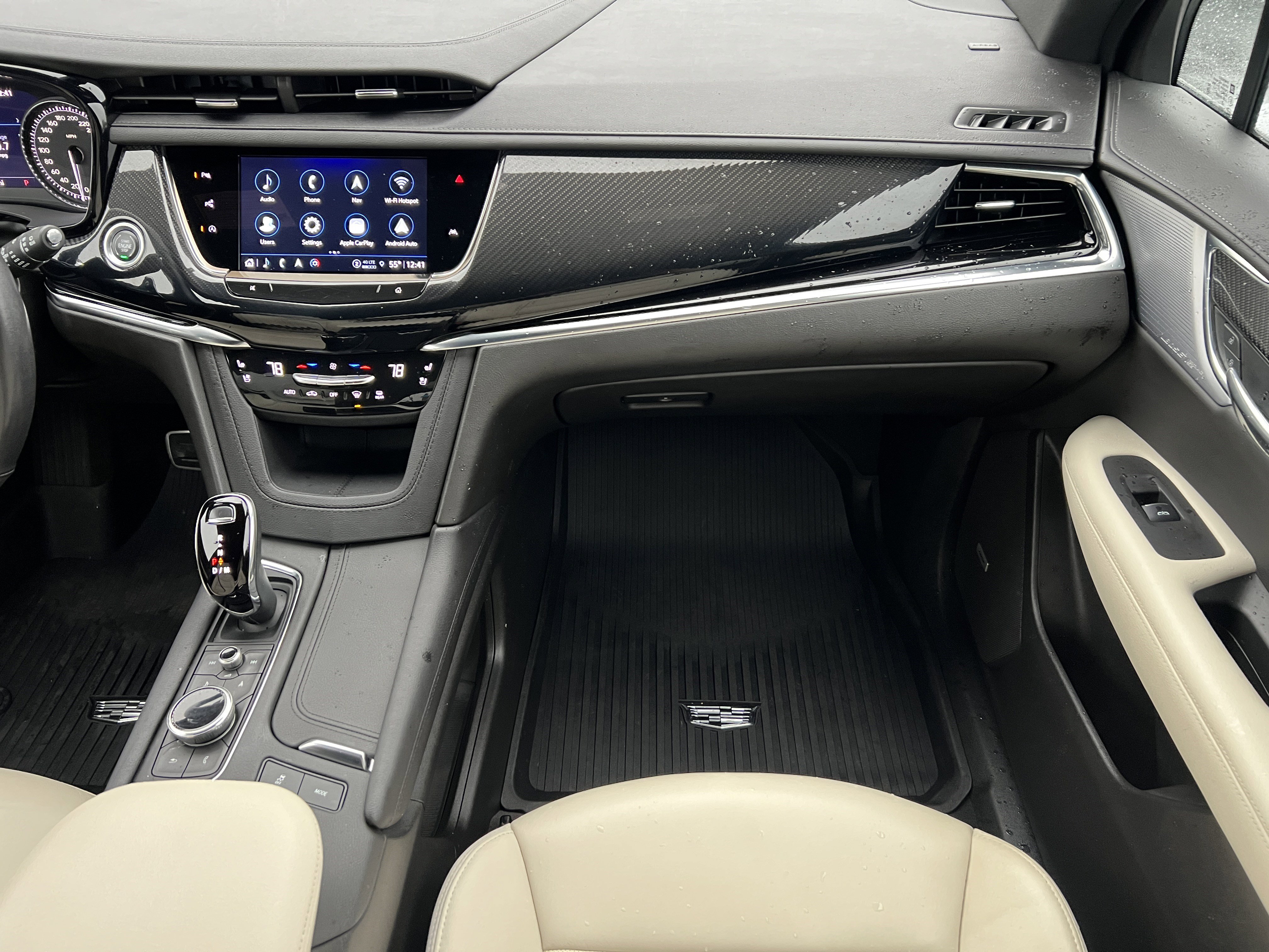 Used 2023 Cadillac XT6 Sport w/ Technology Package image 39