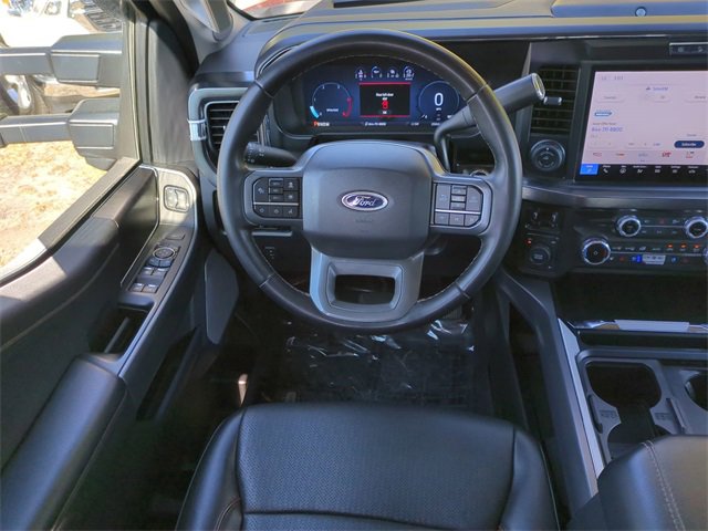 Used 2025 Ford F350 Lariat w/ Lariat Ultimate Package image 18