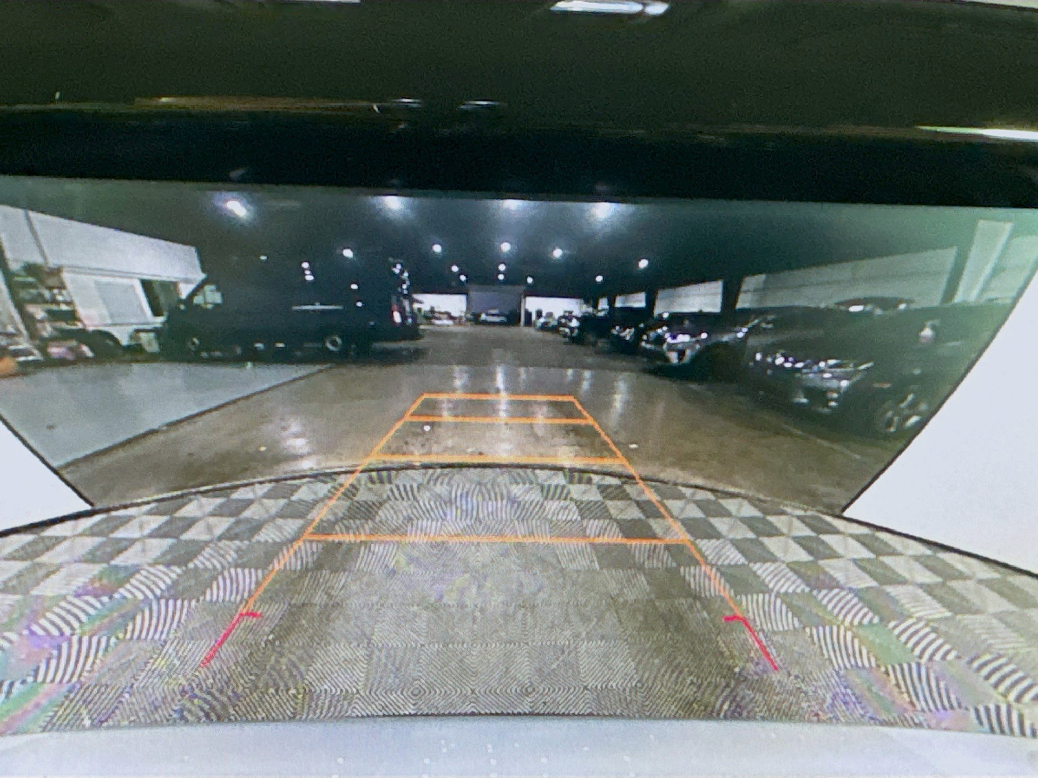 Used 2020 Chevrolet Traverse LS image 18