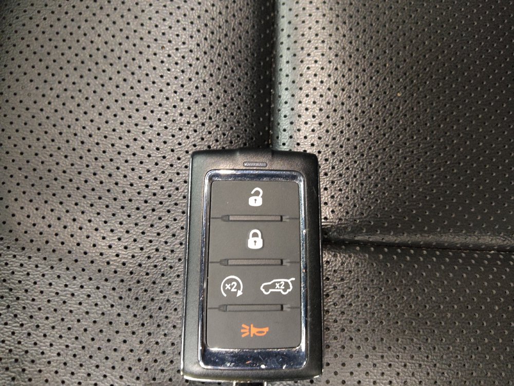 Used 2023 Jeep Grand Cherokee L Limited w/ Luxury Tech Group II AWD/4WD image 32