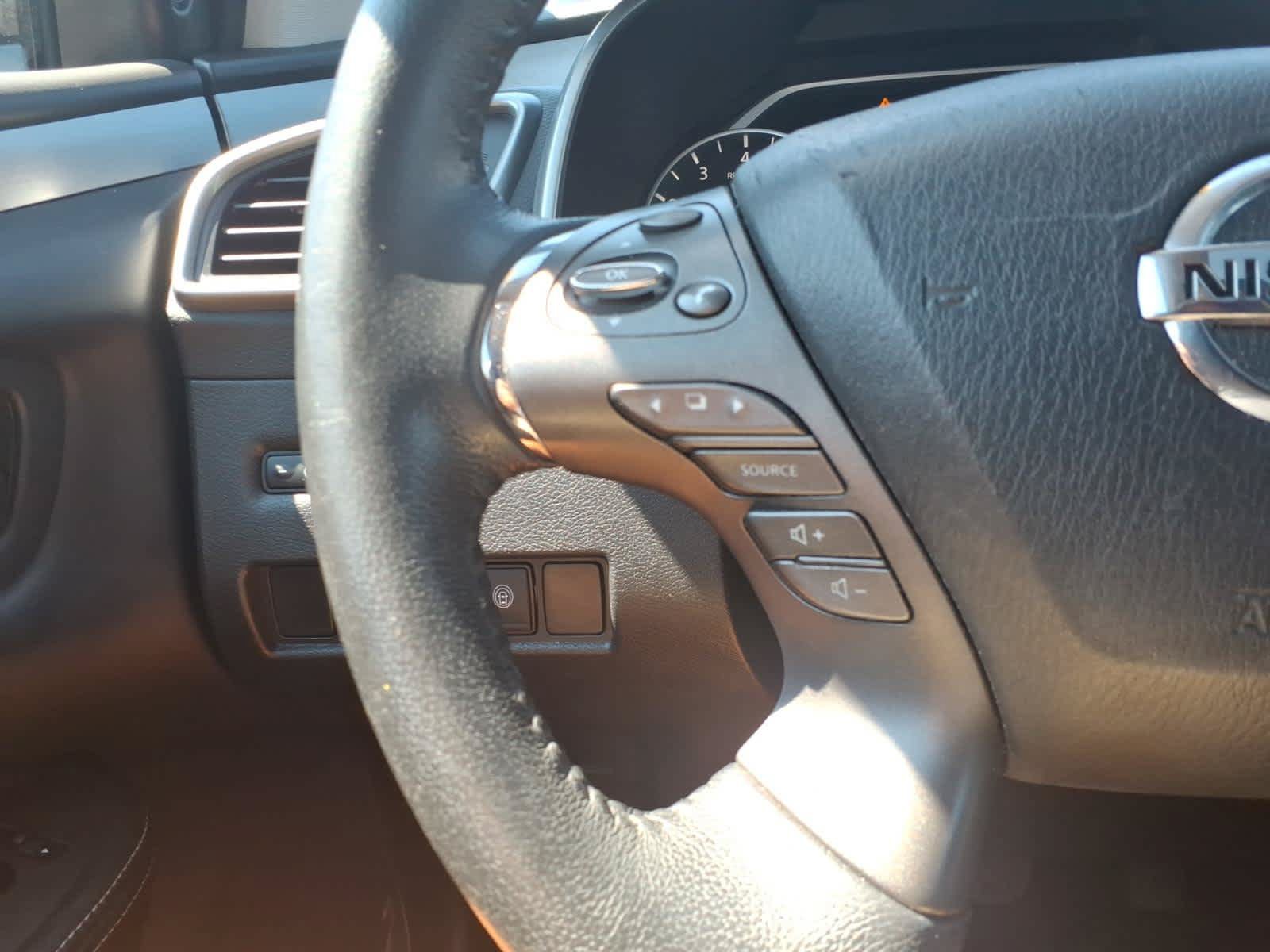 Certified 2020 Nissan Murano SV w/ Premium Package AWD/4WD image 23