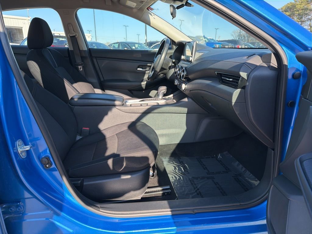 Used 2023 Nissan Sentra SV image 30