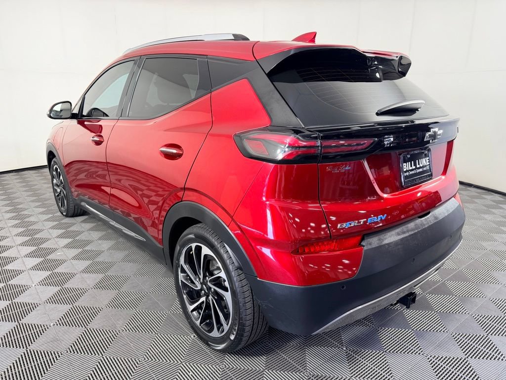 Used 2022 Chevrolet Bolt EUV Premier FWD image 10