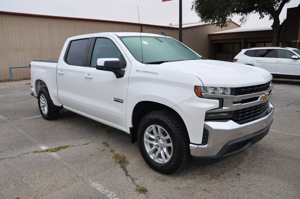 Used 2019 Chevrolet Silverado 1500 LT w/ Texas Edition image 7