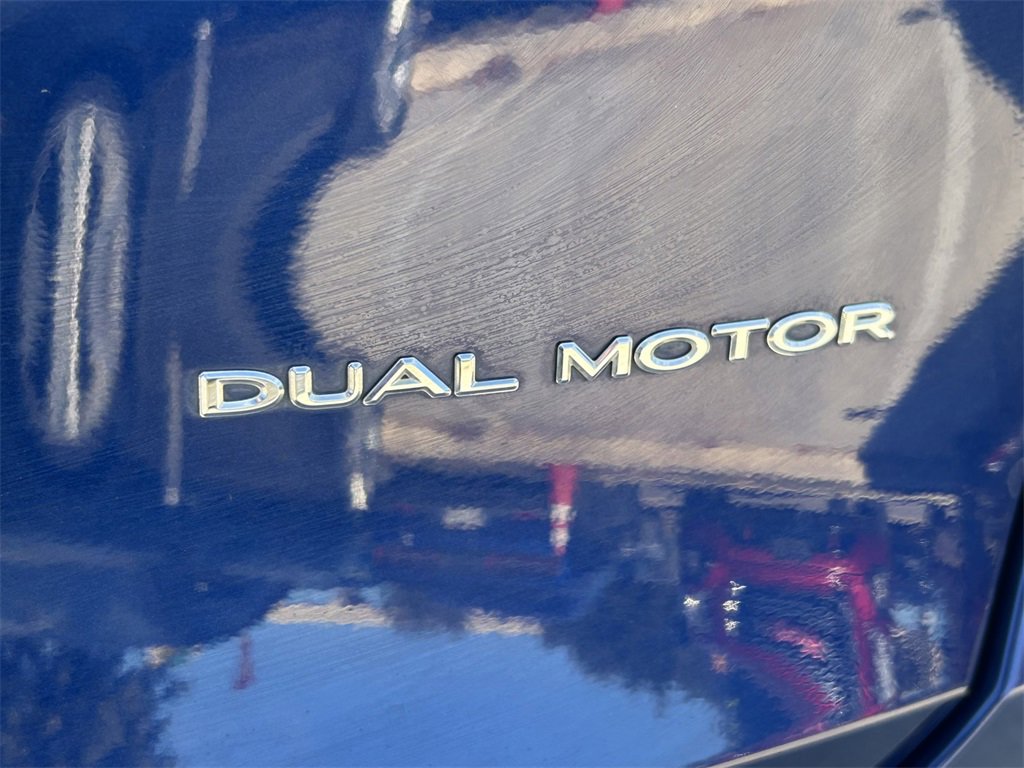 Used 2020 Tesla Model Y Long Range image 12