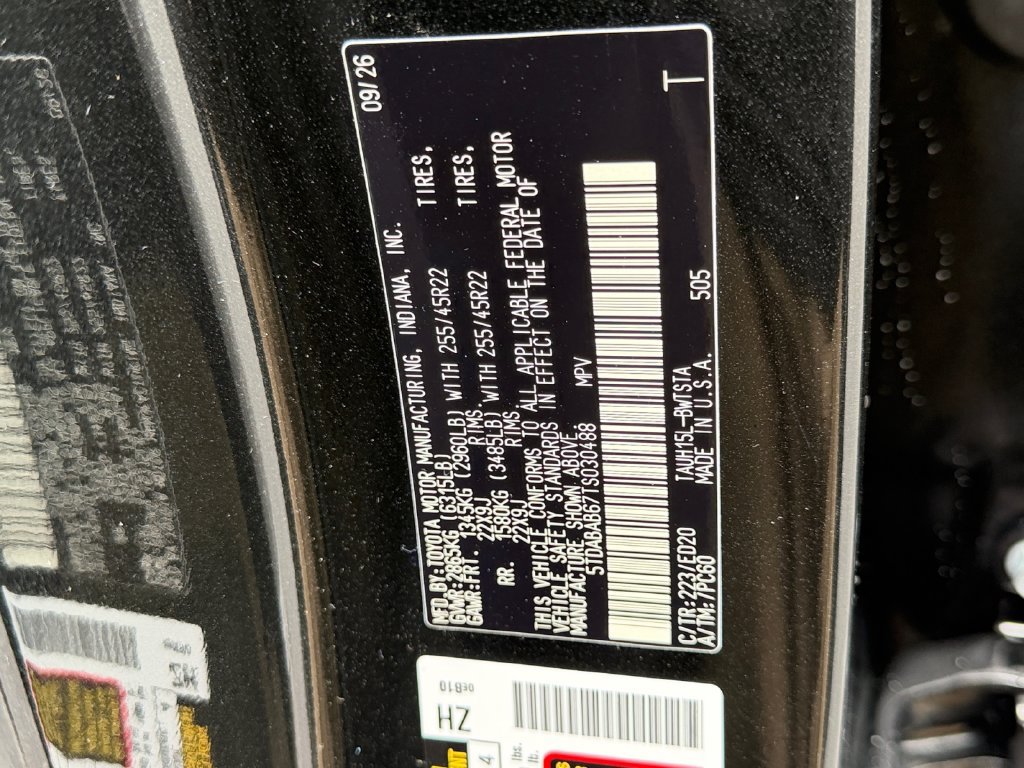New 2026 Lexus TX 500h AWD image 26