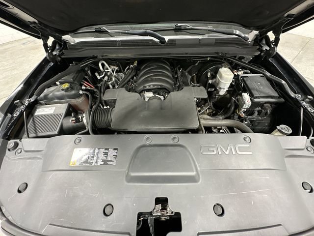 Used 2019 GMC Yukon SLT w/ Graphite Performance Edition AWD/4WD image 34