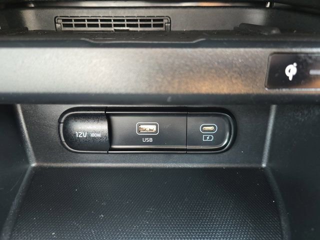 Used 2025 Kia Seltos EX w/ EX Sunroof Package image 30