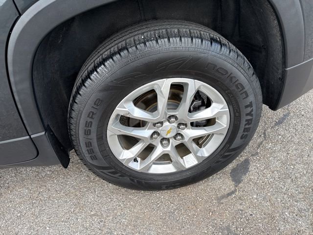 Used 2018 Chevrolet Traverse LT FWD image 17