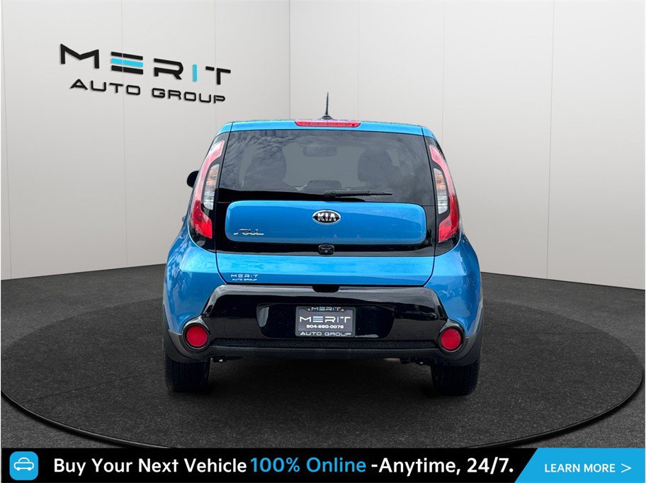 Used 2016 Kia Soul + w/ Designer's Package FWD image 8