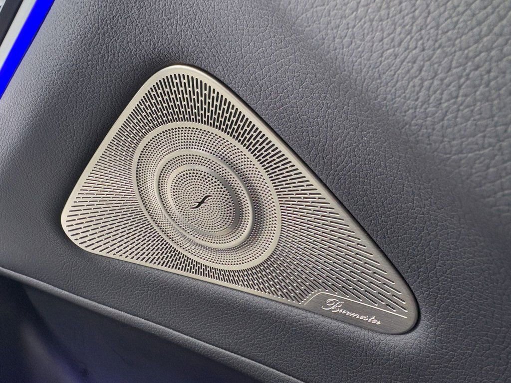 Used 2023 Mercedes-Benz S 580 4MATIC Sedan w/ AMG Line image 7
