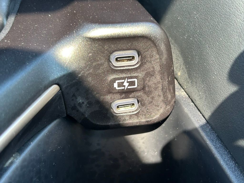 Used 2023 Toyota Crown Platinum image 31