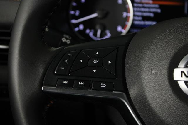 Certified 2022 Nissan Sentra SR w/ Midnight Edition FWD image 26