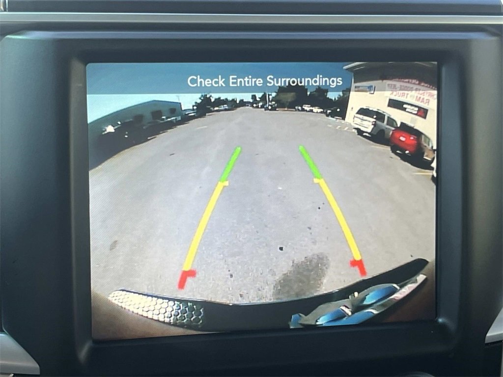 Used 2017 RAM 2500 SLT w/ Luxury Group image 25