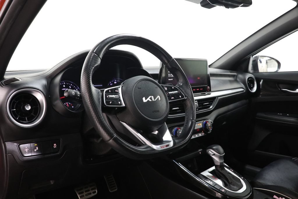 Used 2022 Kia Forte GT-Line w/ GT-Line Premium Package FWD image 14