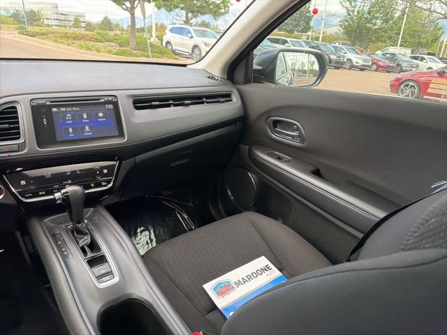 Used 2018 Honda HR-V EX image 25