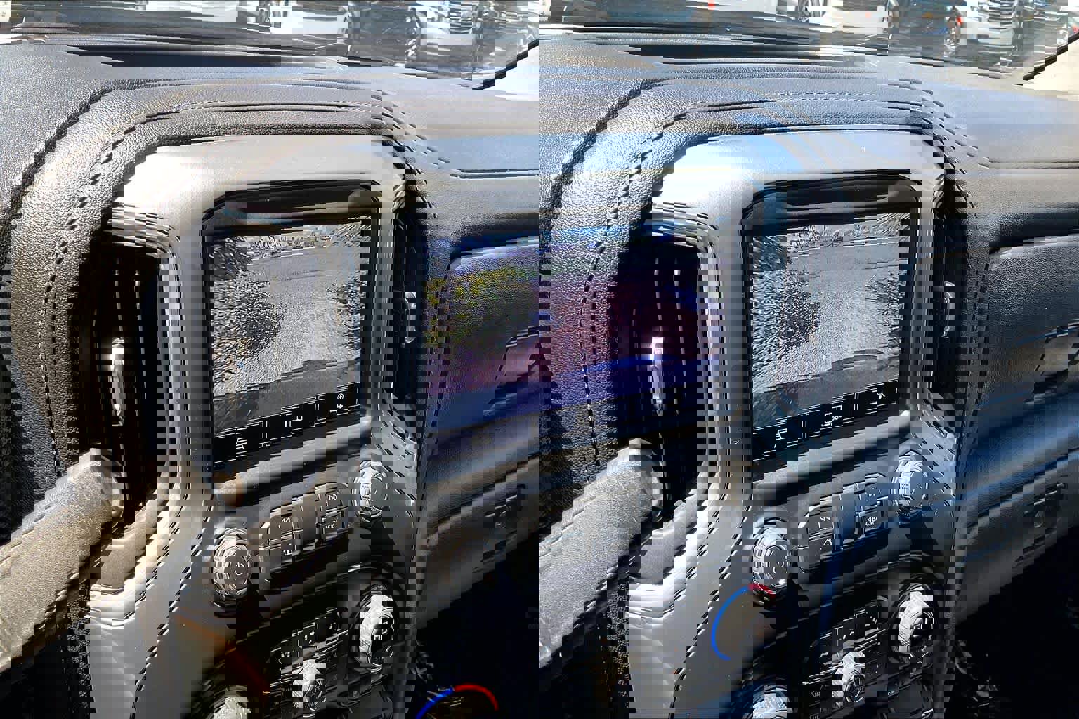 Used 2021 Chevrolet Silverado 1500 LT Trail Boss w/ Convenience Package II image 21