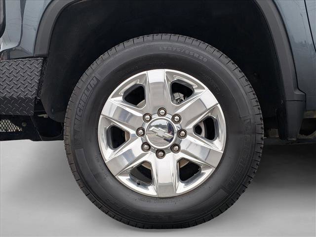 Used 2020 Chevrolet Silverado 2500 LTZ w/ LTZ Premium Package image 24