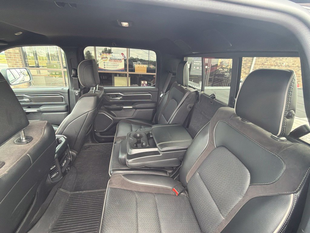 Used 2024 RAM 1500 Laramie AWD/4WD image 29