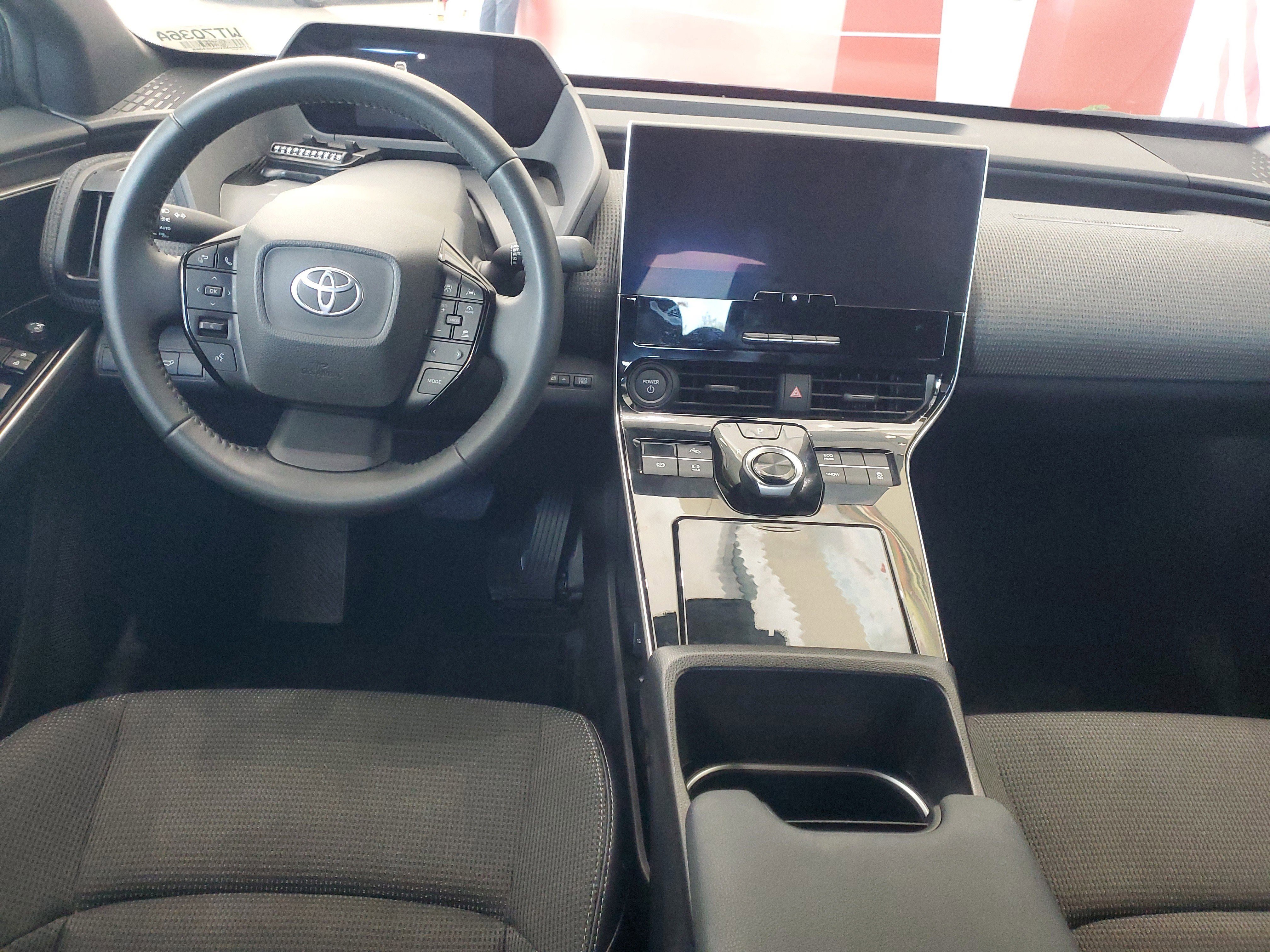 Certified 2024 Toyota bZ4X XLE image 7