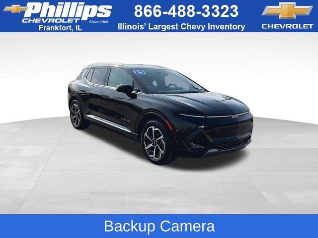 Certified 2025 Chevrolet Equinox EV LT image 2