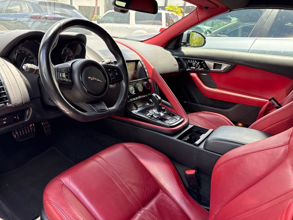 Used 2014 Jaguar F-TYPE S RWD image 7