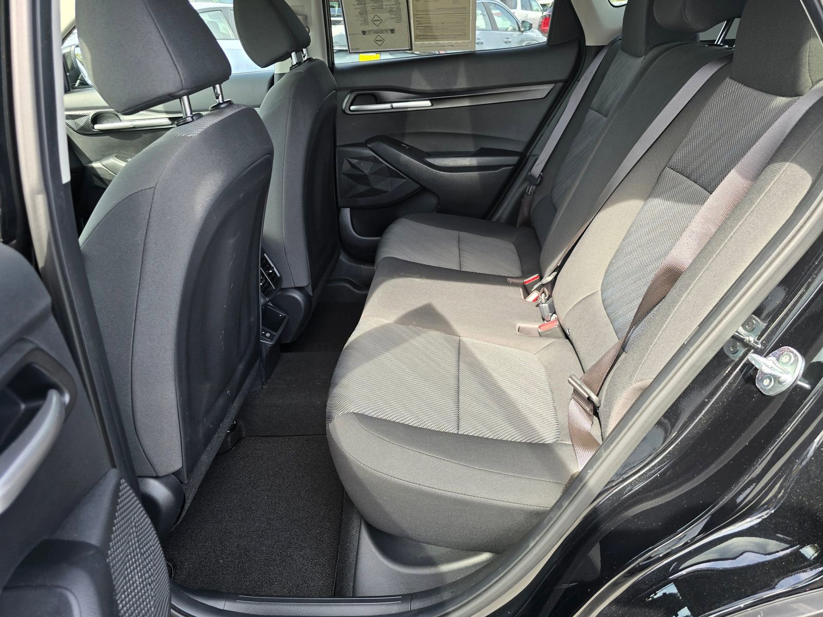Used 2025 Kia Seltos LX AWD/4WD image 26