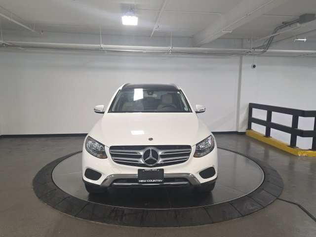 Used 2018 Mercedes-Benz GLC 300 4MATIC image 2