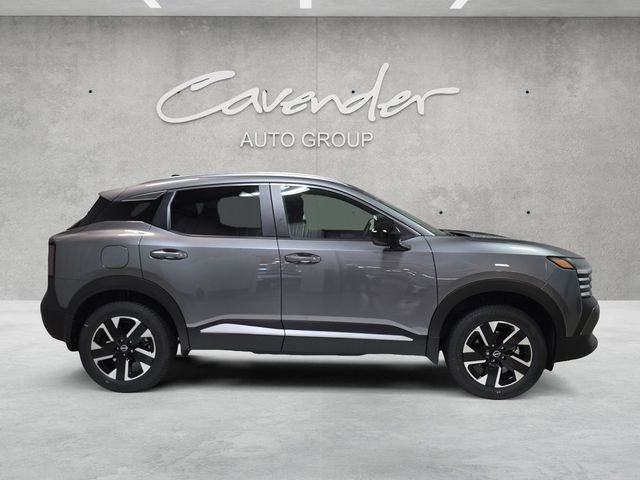 New 2026 Nissan Kicks SV AWD/4WD image 17