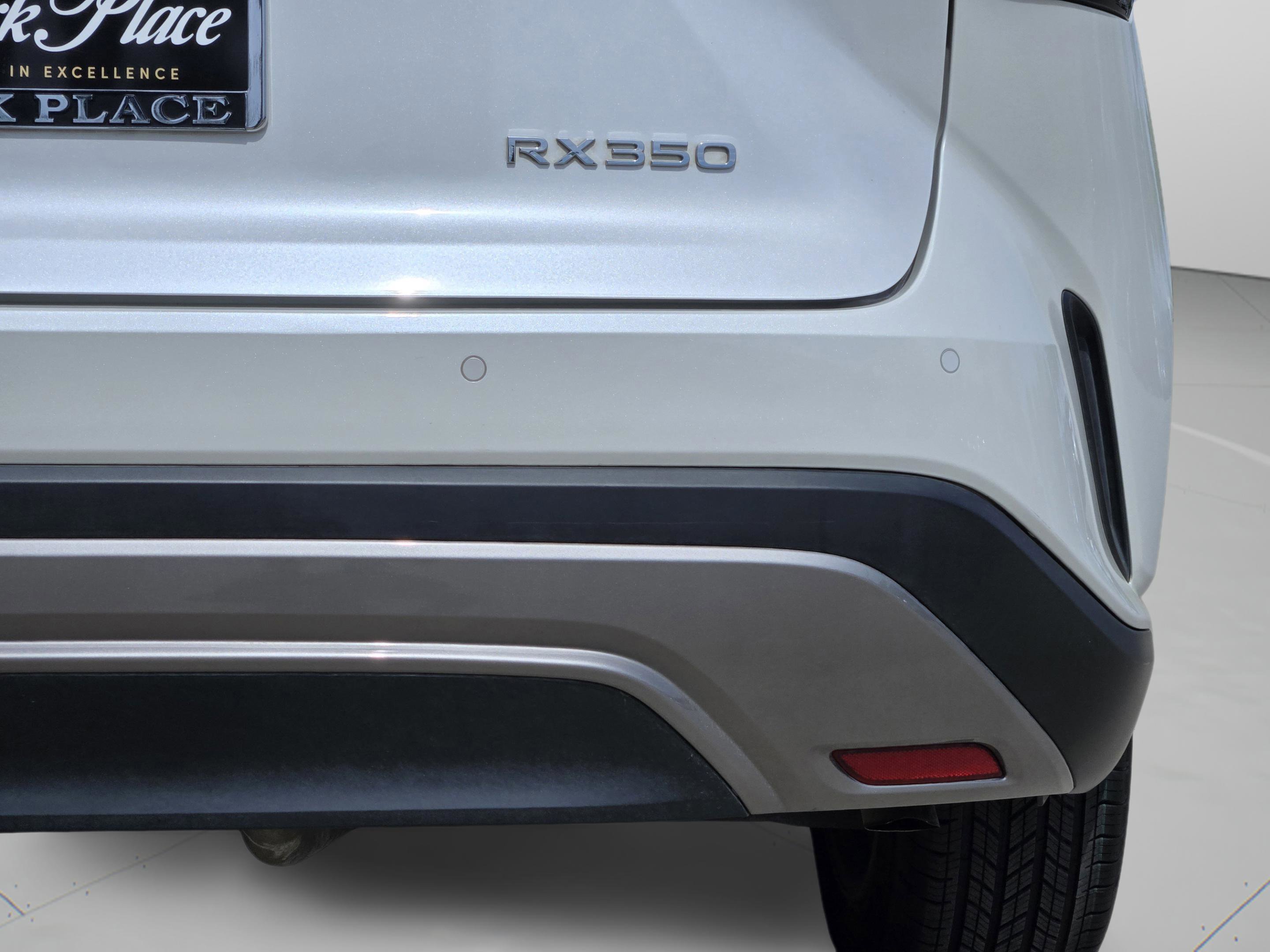 Used 2023 Lexus RX 350 Premium w/ Accessory Package (Z1) image 19