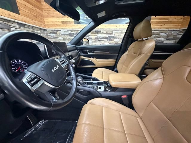 Used 2022 Kia Telluride SX w/ Nightfall Edition Package AWD/4WD image 13