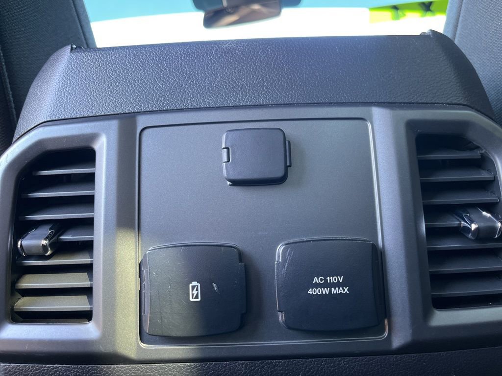 Used 2019 Ford F150 XLT w/ Equipment Group 302A Luxury image 33