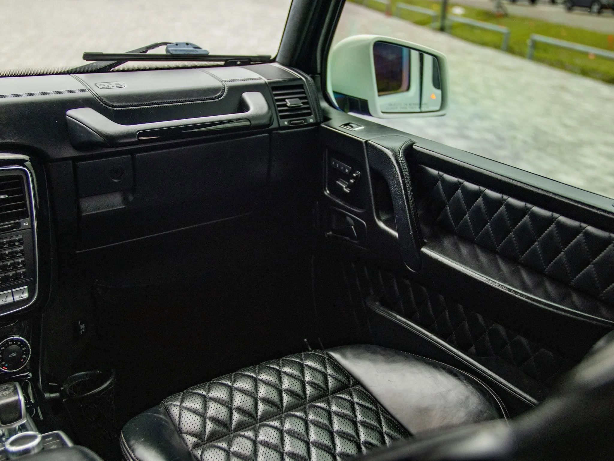 Used 2015 Mercedes-Benz G 63 AMG 4MATIC image 37