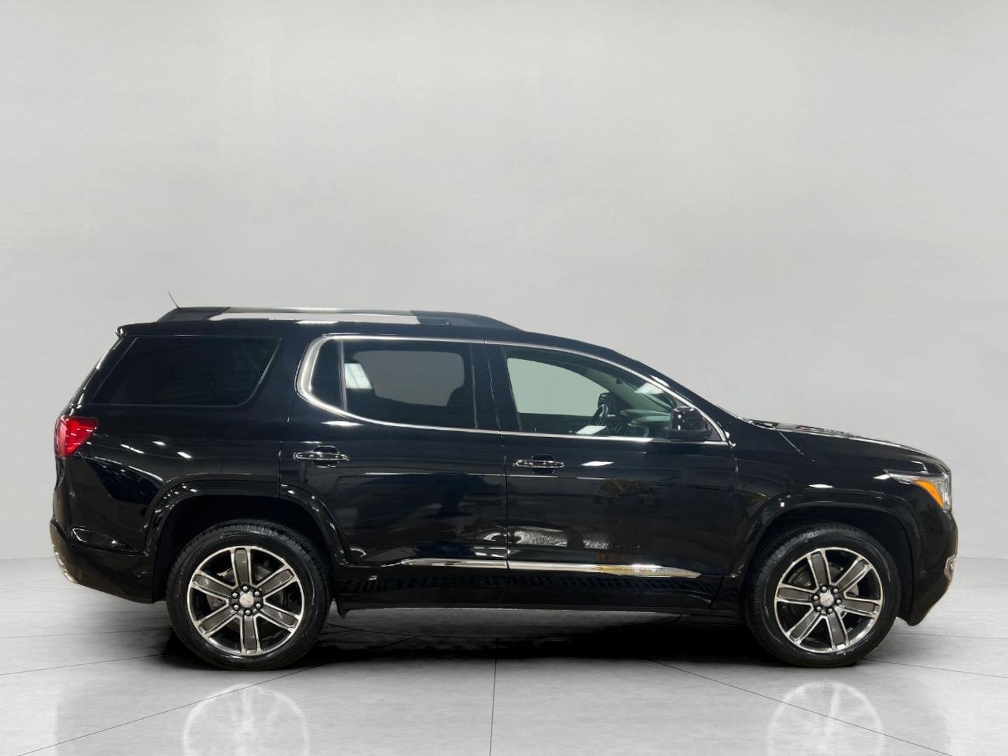 Used 2019 GMC Acadia Denali w/ Technology Package image 8