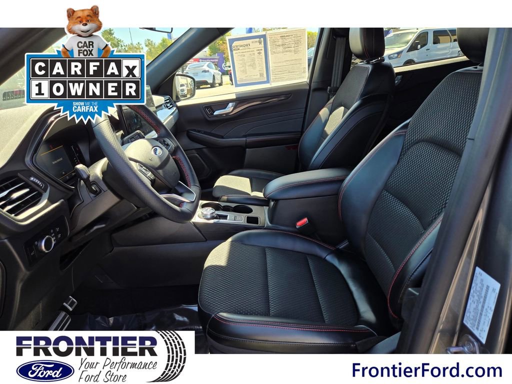 Certified 2024 Ford Escape ST-Line w/ Tech Pack #1 FWD image 12