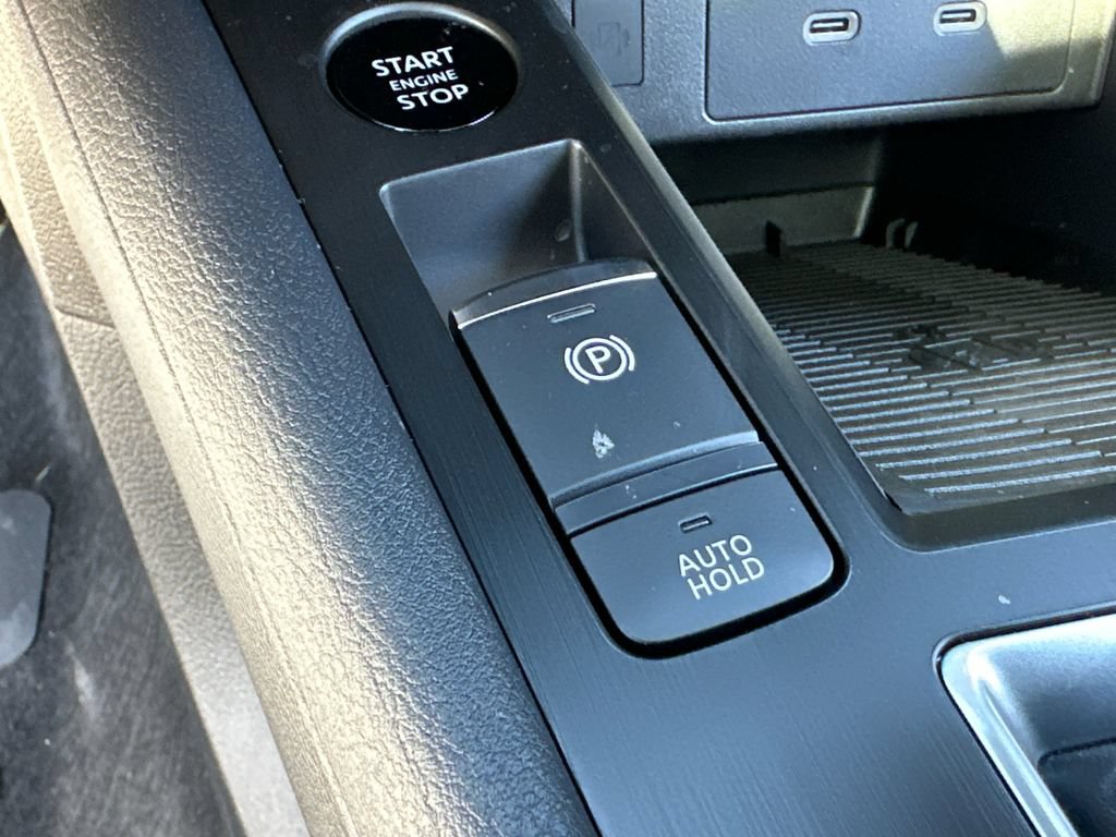 New 2026 Nissan Kicks SV w/ SV Premium Package AWD/4WD image 25